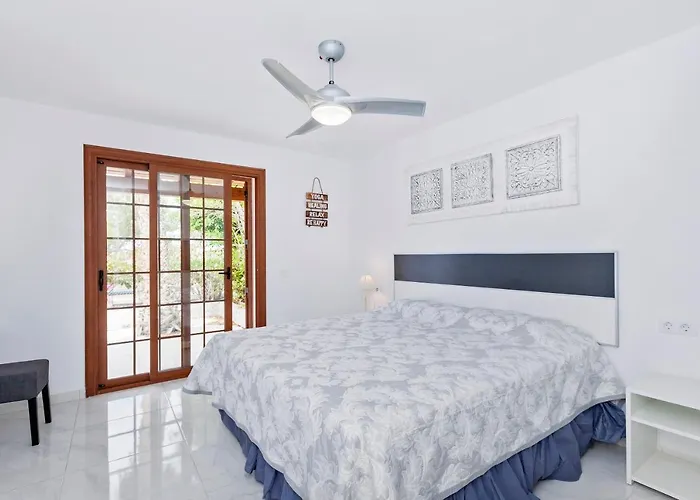 Summer House, Golf Del Sur *