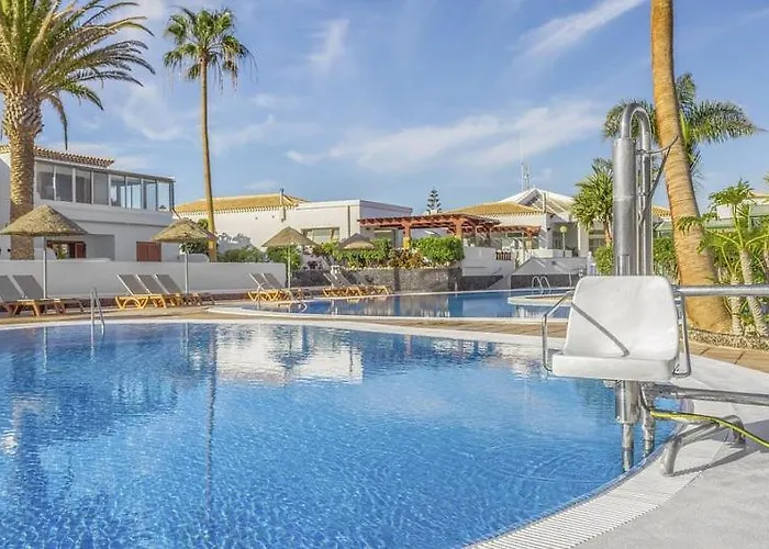 Summer House, Golf Del Sur Villa *